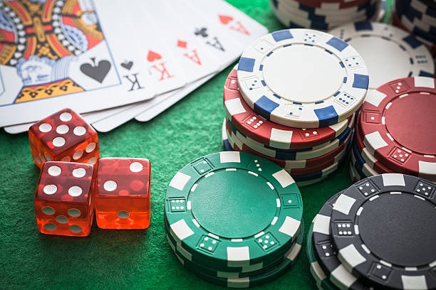 Live football and sports betting interface